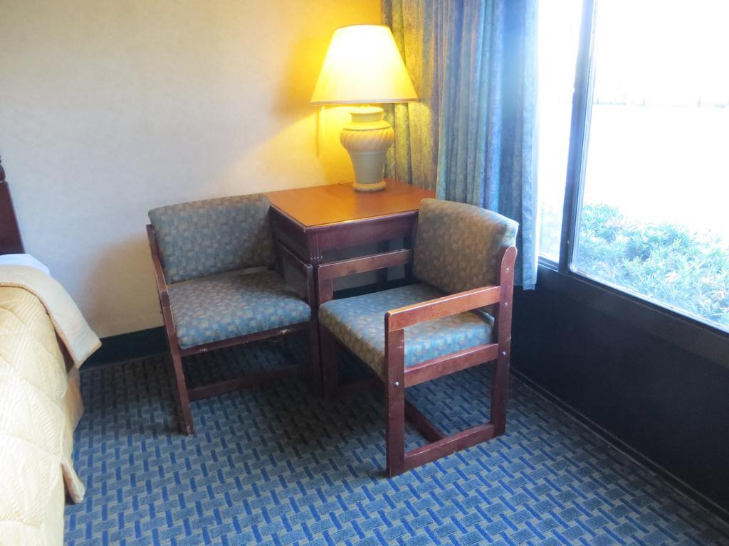 Eurotel Inn Мейтленд Номер фото