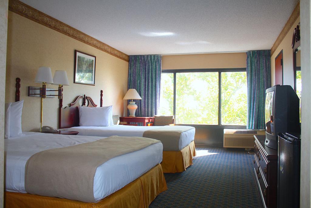 Eurotel Inn Мейтленд Экстерьер фото